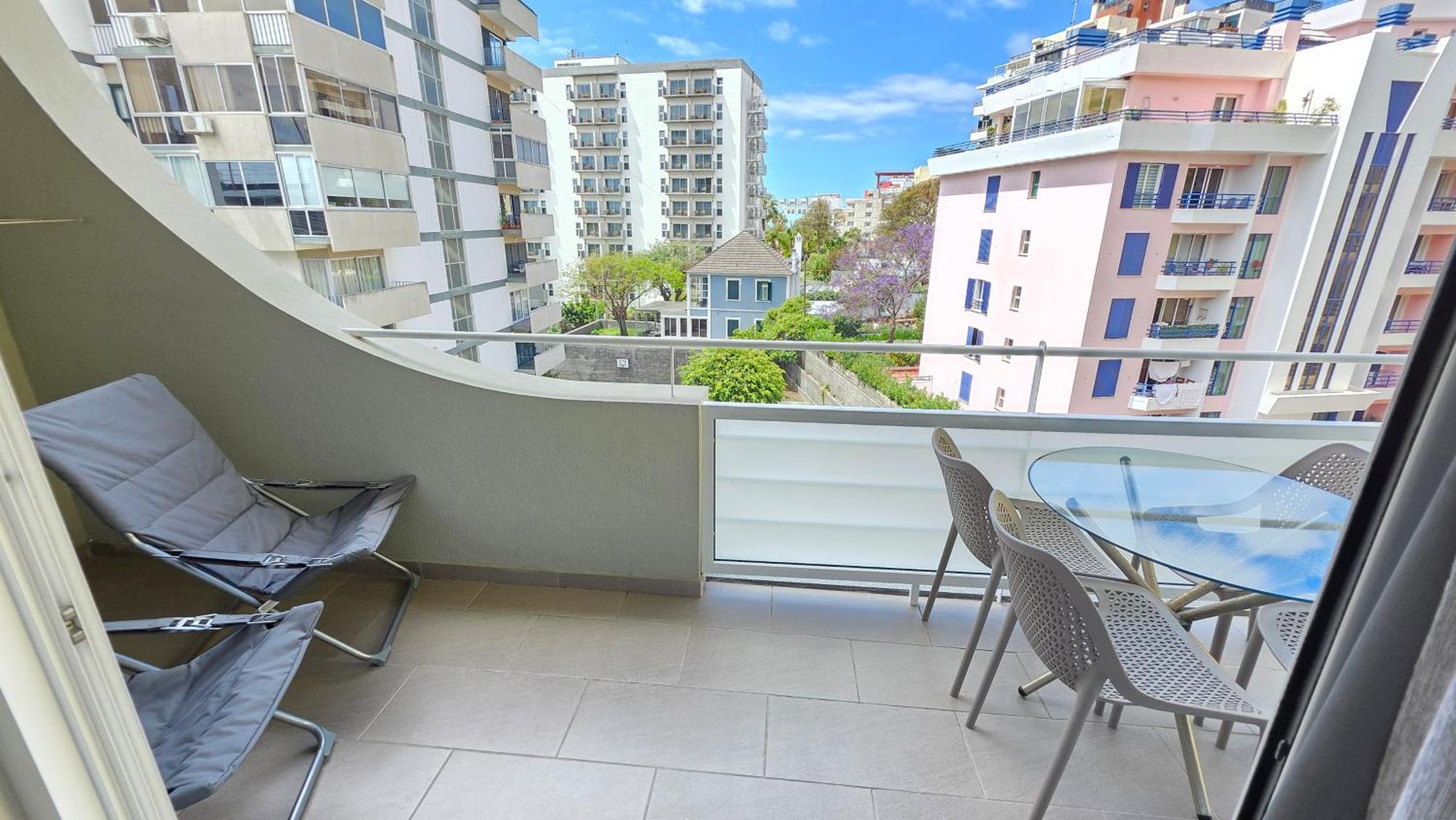 Apartamentos Navio Azul Funchal  Quarto foto